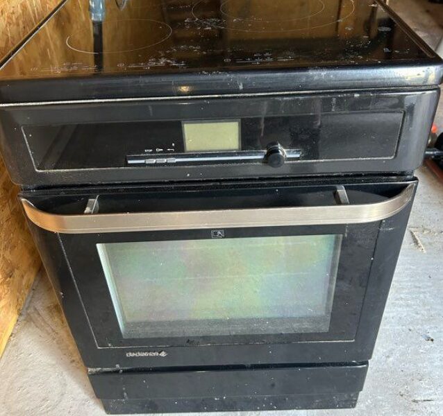 De dietrich gaziniere induction 3 feux