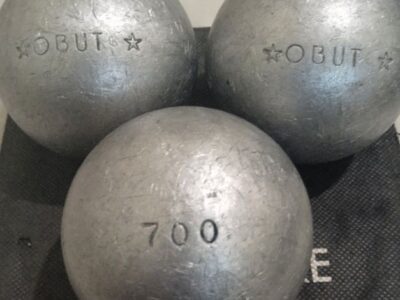 Boule de pétanque match 115 2 étoiles
