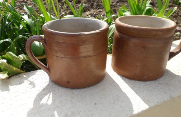 Pots à rillettes en grès