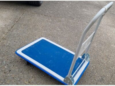 Chariot à roulettes