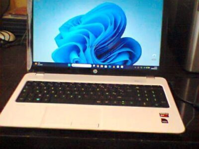 HP 15 eo49sf 15,6" SSD Windows 11 Pro