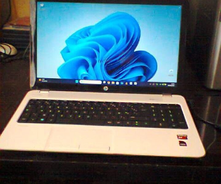 HP 15 eo49sf 15,6" SSD Windows 11 Pro