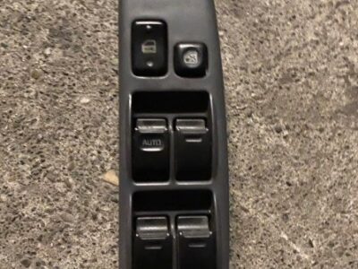 Commande lève vitre Toyota