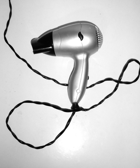 Sèche-cheveux Remington Ionic 2200W – neuf