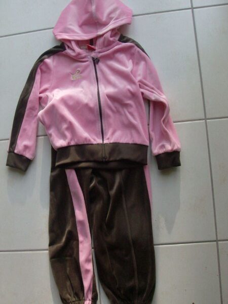 Survêtement jogging 3 ans à capuche fille