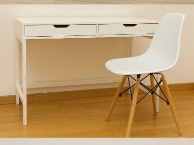 Bureau et chaise scandinave – parfait état