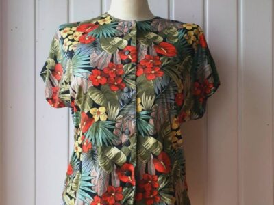 Blouse fleurie (taille 40)