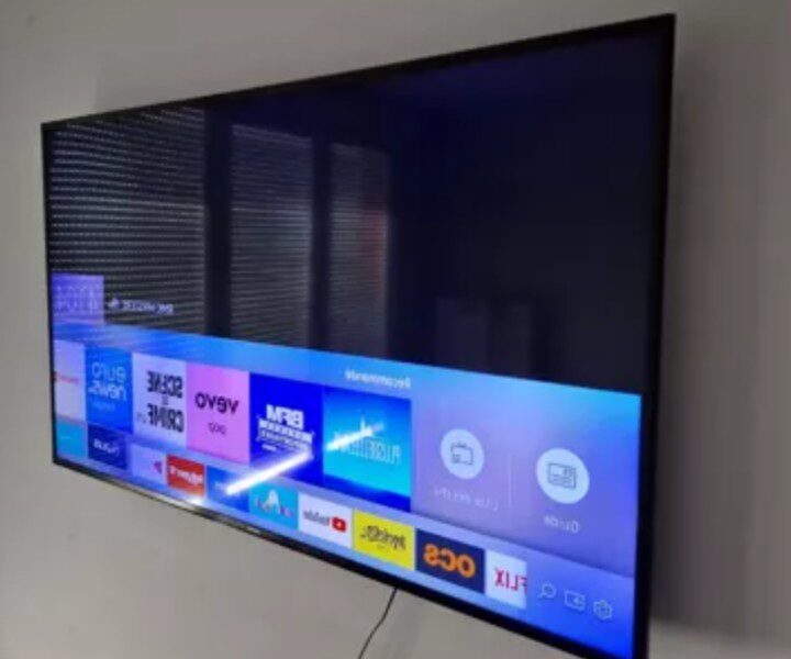Télévision Samsung 40" – Smart TV