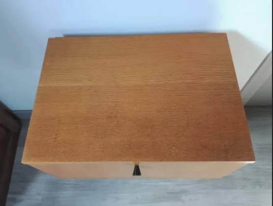 Table de chevet scandinave