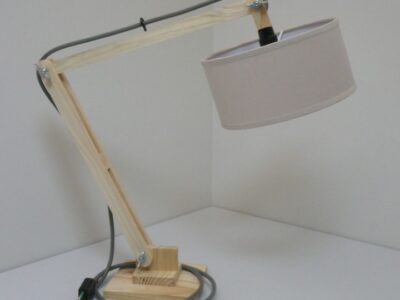 Lampe de chevet bois clair