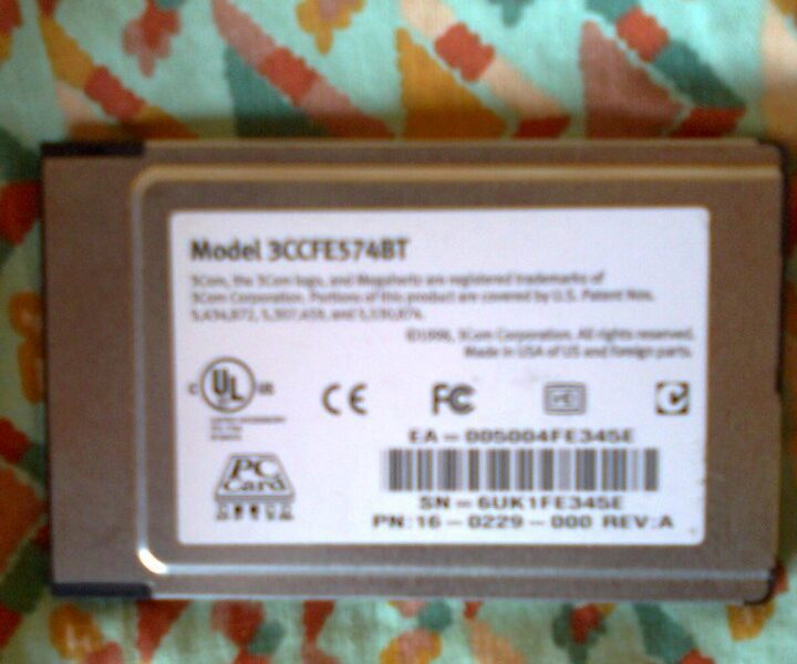 Carte réseau PCMCIA - Modèle 3CCFES74BT