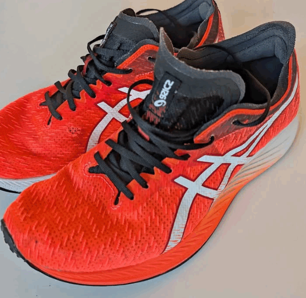 Chaussures de course Asics