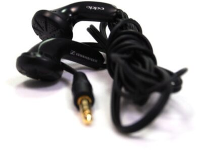 écouteurs filaire oppo