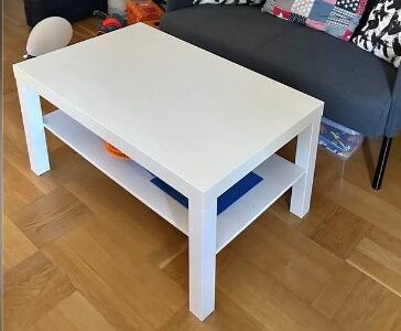 table basse blanche