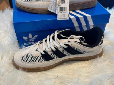 Baskets Adidas 40