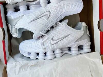 chaussures Nike neuves