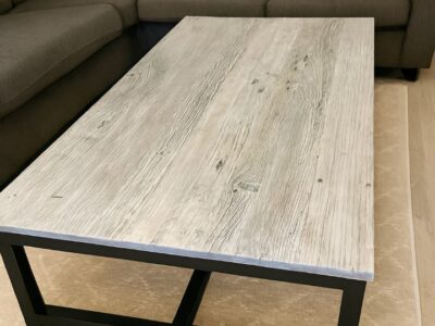 Table basse en verre