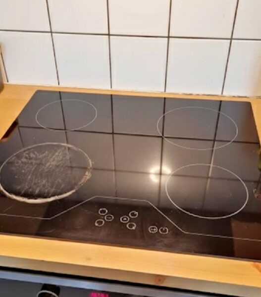 Plaque induction 4 feux