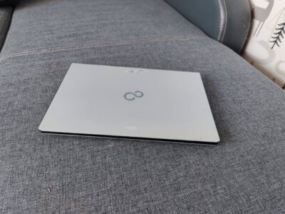 fujitsu i7