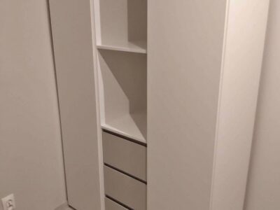 armoire trois porte