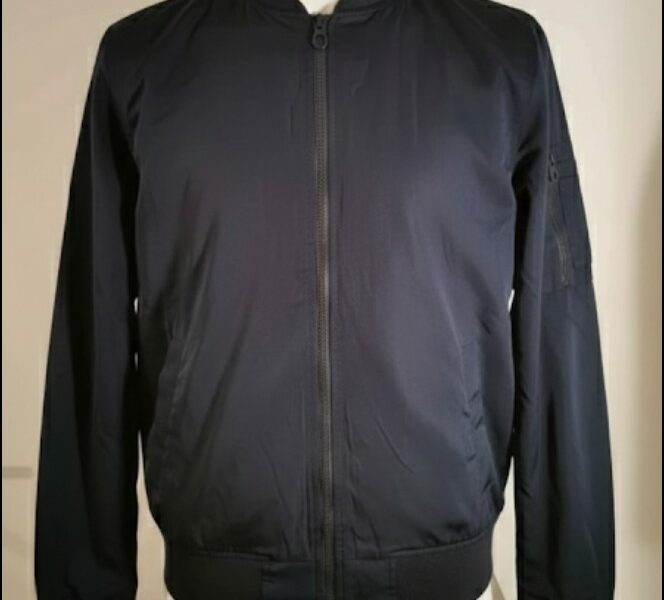 veste L