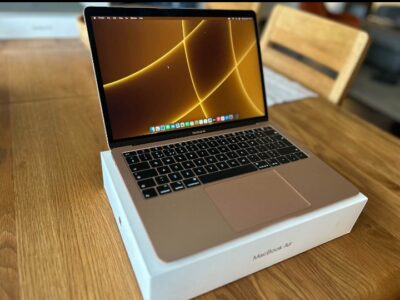 macbook air 13 (2020)