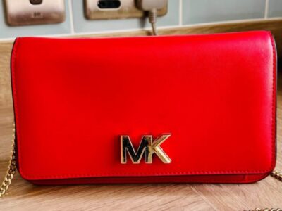 sac rouge kors