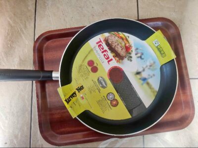 Poele tefal neuve